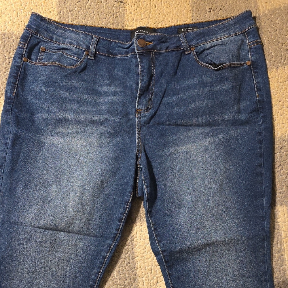 Tahari Women's Classic Blue Skinny Jeans